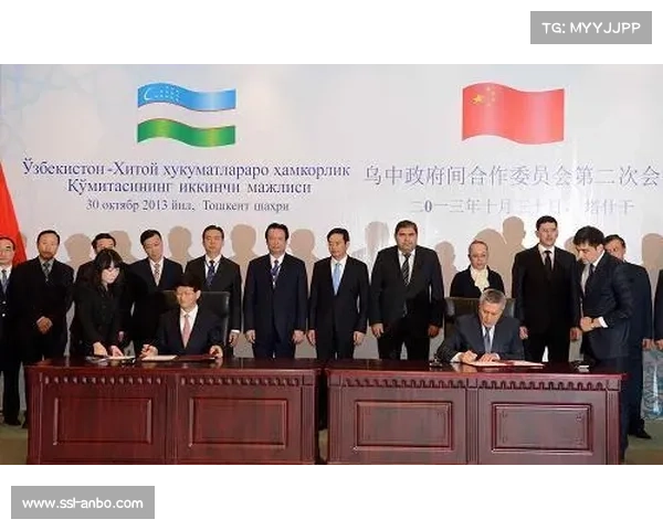 乌兹别克斯坦总统现场观战并宣布加大手球场馆投资力度 乌兹别克斯坦总统现场观战并宣布加大手球场馆投资力度